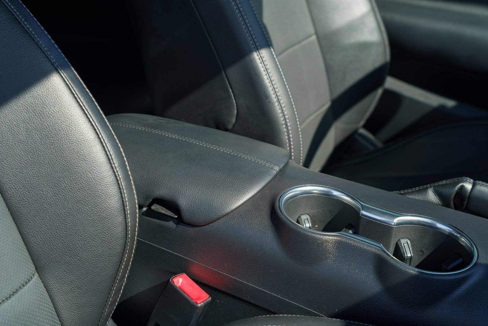 Certified 2020 Ford Mustang Premium RWD image 21