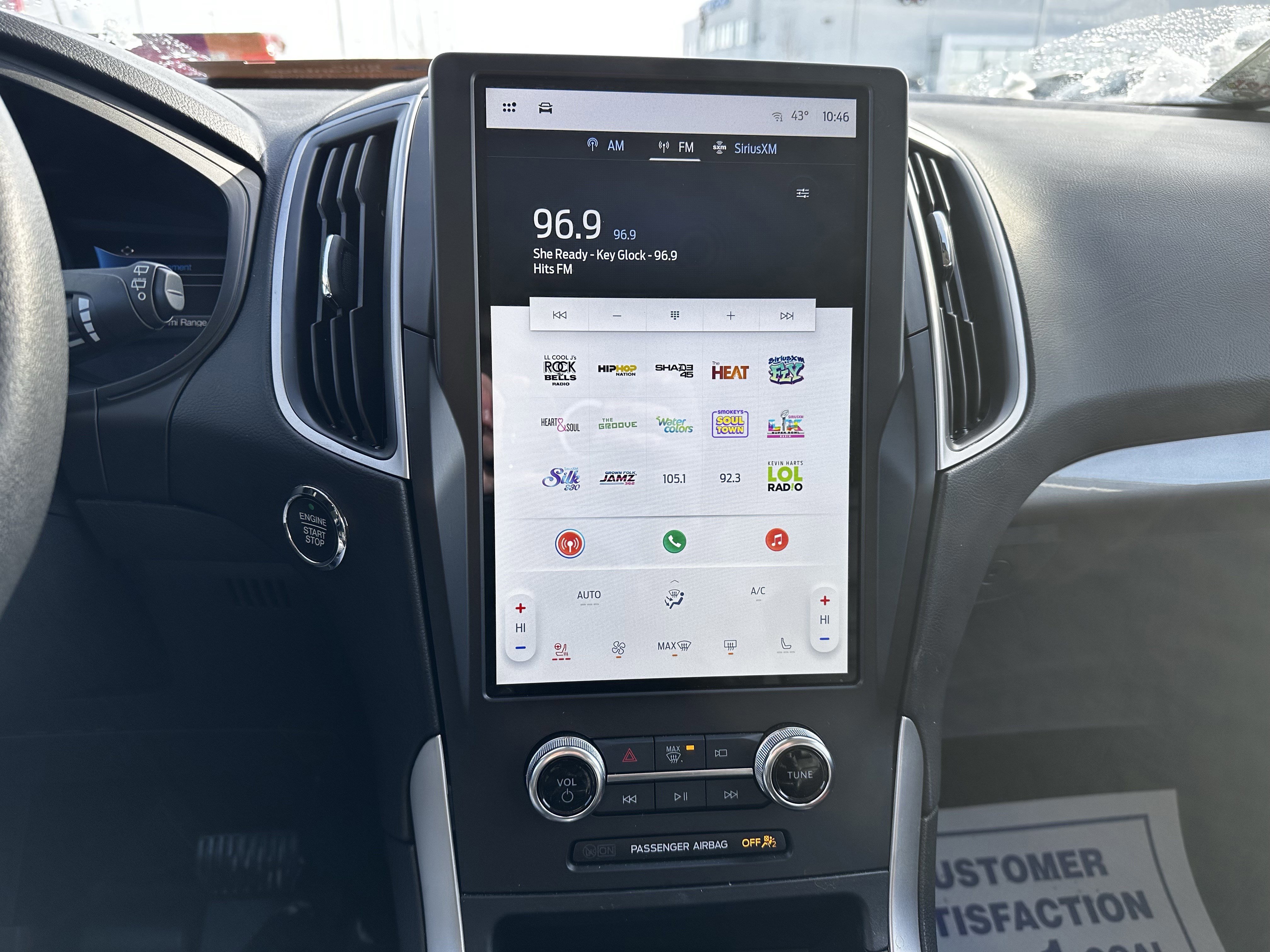 Certified 2024 Ford Edge SEL w/ Convenience Package image 16