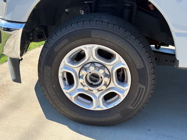 Certified 2026 Ford F250 XLT AWD/4WD image 4