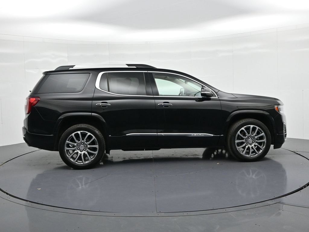 Used 2023 GMC Acadia Denali w/ Denali Ultimate Package AWD/4WD image 5