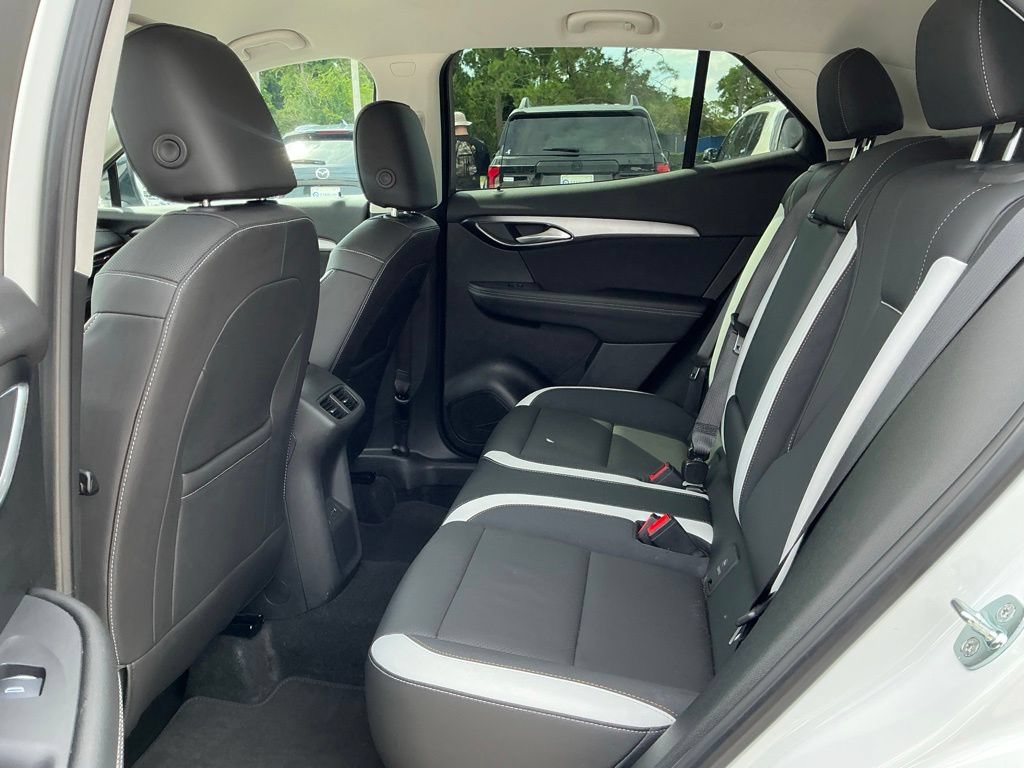 Used 2024 Buick Envision Sport Touring AWD/4WD image 28