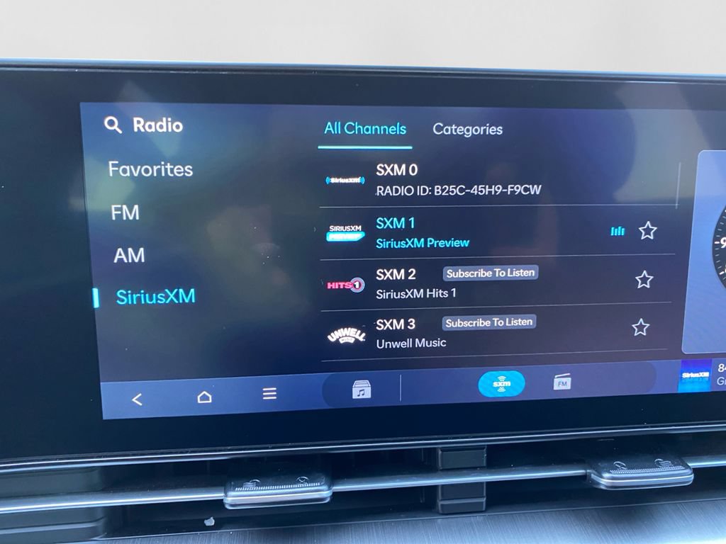 Used 2024 Hyundai Kona SE AWD/4WD image 39