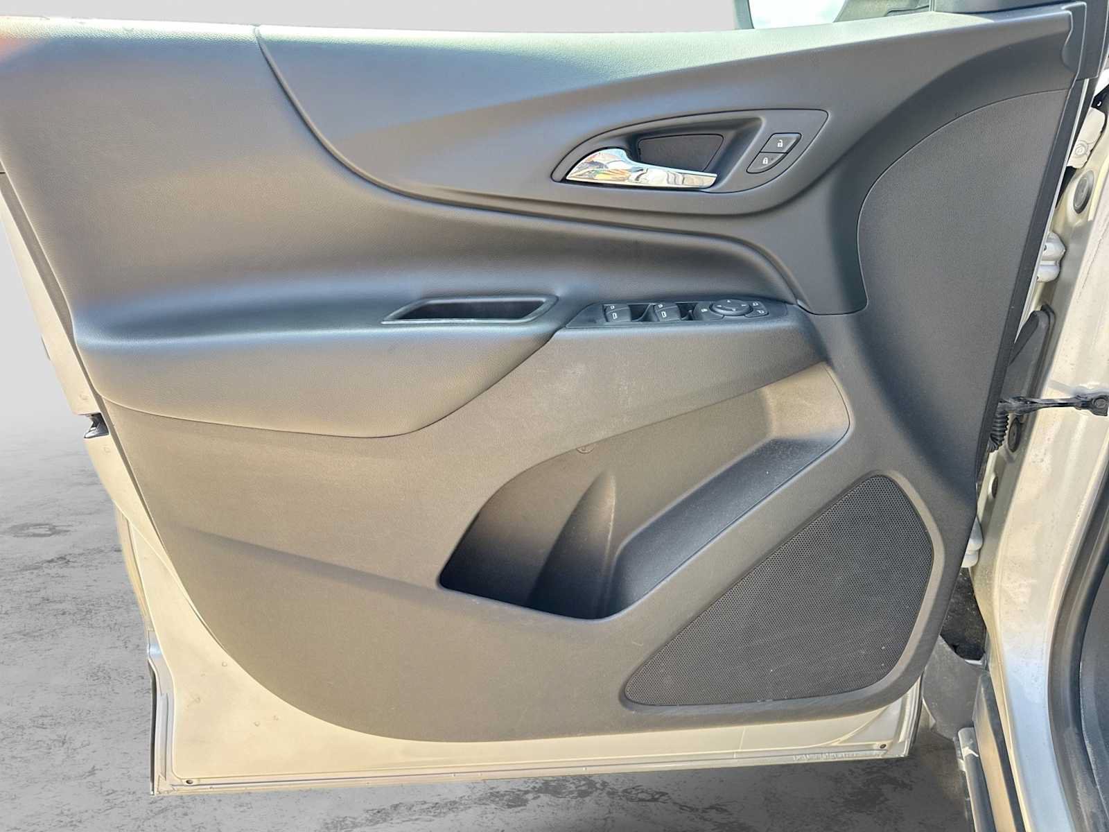 Used 2019 Chevrolet Equinox LT AWD/4WD image 29