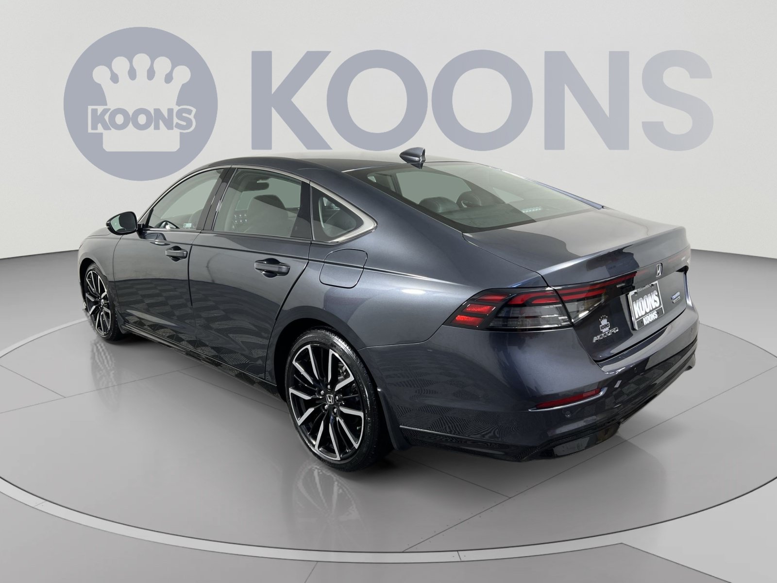 Used 2024 Honda Accord Touring image 8