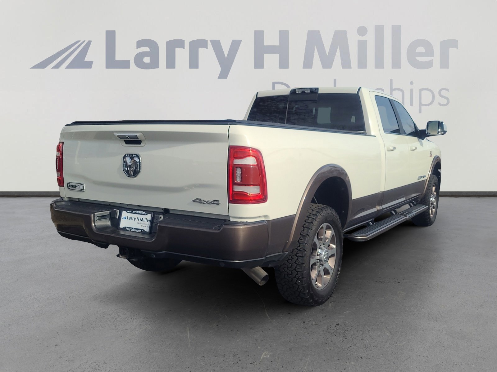 Used 2022 RAM 3500 Limited image 5