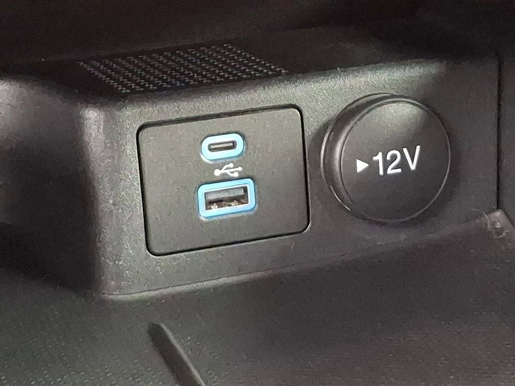 Certified 2022 Ford Escape SE w/ Cold Weather Package image 25