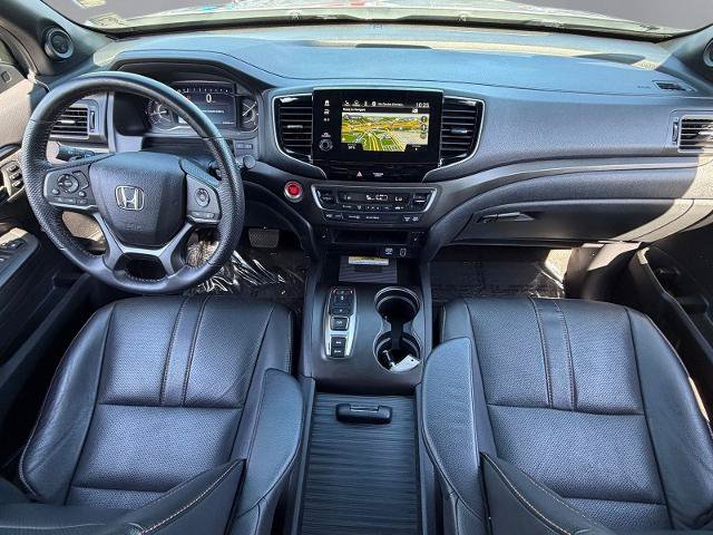 Used 2022 Honda Passport TrailSport image 3