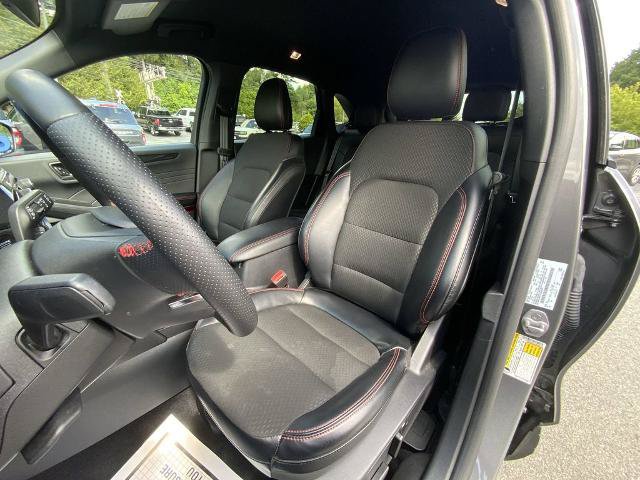 Certified 2025 Ford Escape ST-Line Select AWD/4WD image 19