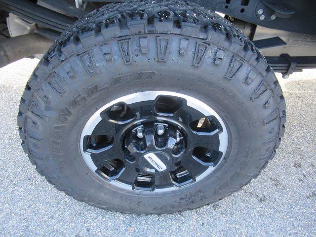 Certified 2025 Ford F350 XLT w/ Tremor Off-Road Package AWD/4WD image 9