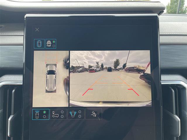 Used 2026 GMC Acadia Elevation w/ Elevation Premium Package FWD image 25