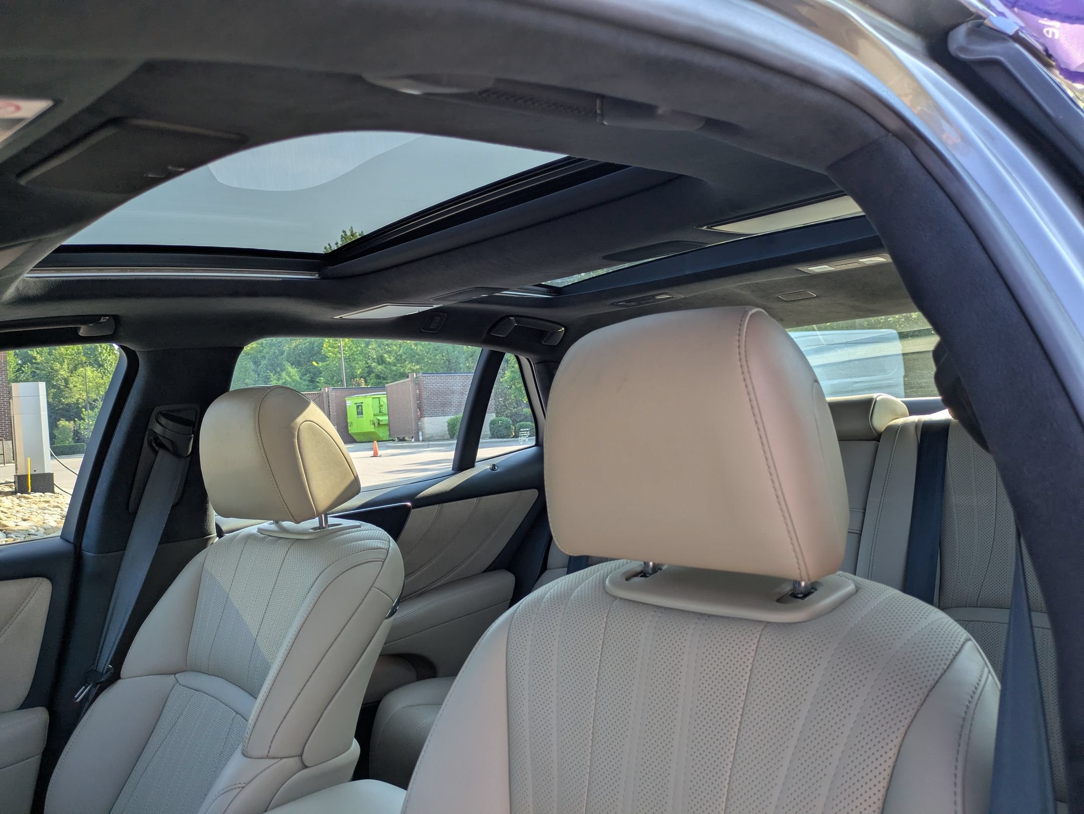 Used 2022 Lexus LS 500 w/ Interior Upgrade Package RWD image 27