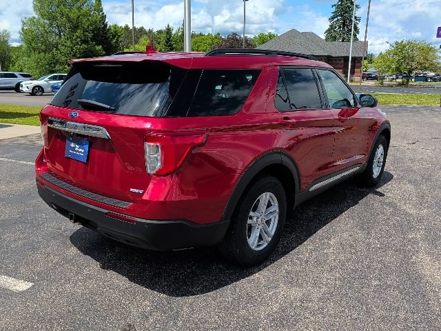 Certified 2020 Ford Explorer XLT w/ Comfort Package AWD/4WD image 7
