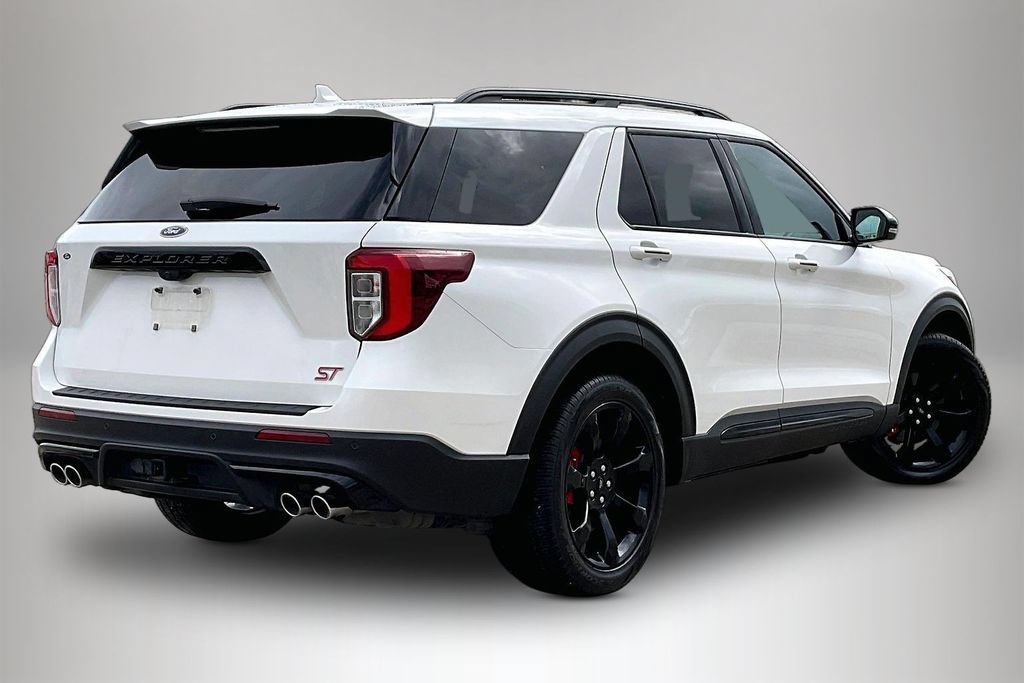 Certified 2023 Ford Explorer ST w/ Equipment Group 401A AWD/4WD image 5