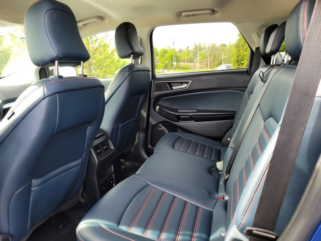 Certified 2023 Ford Edge SEL w/ Sport Appearance Package AWD/4WD image 22