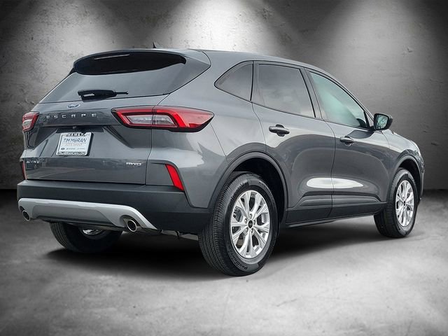 Certified 2025 Ford Escape Active image 3