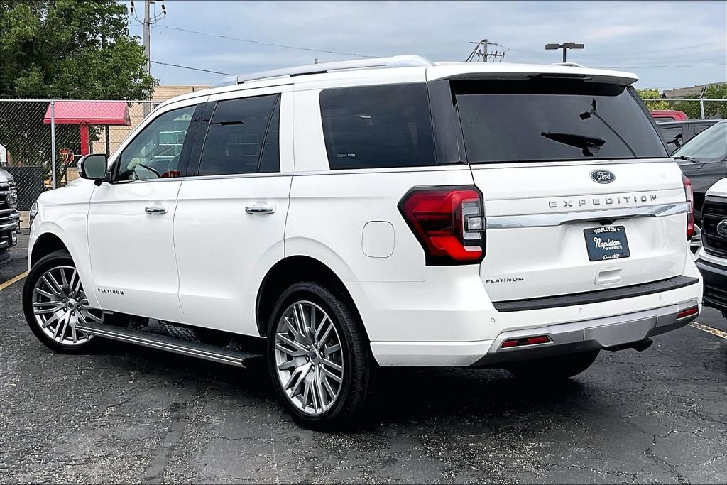 Certified 2022 Ford Expedition Platinum AWD/4WD image 10