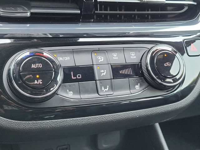 Used 2025 Buick Envista Sport Touring w/ Convenience I Package FWD image 30