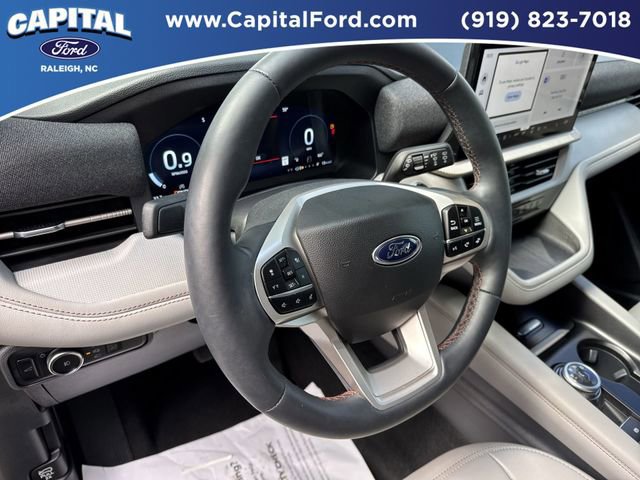 Certified 2025 Ford Explorer Active w/ Active Comfort Package AWD/4WD image 24