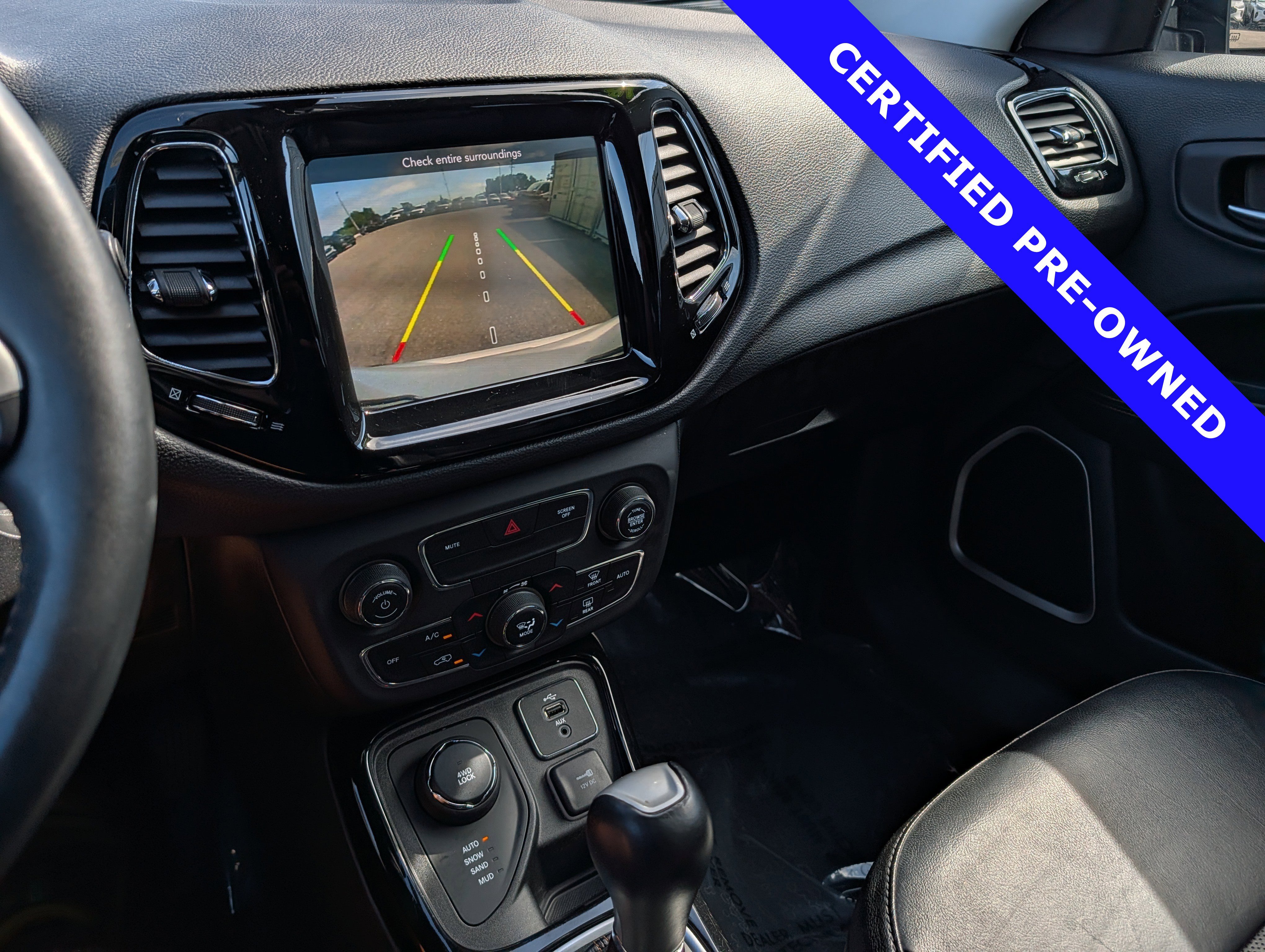 Used 2018 Jeep Compass Limited AWD/4WD image 29