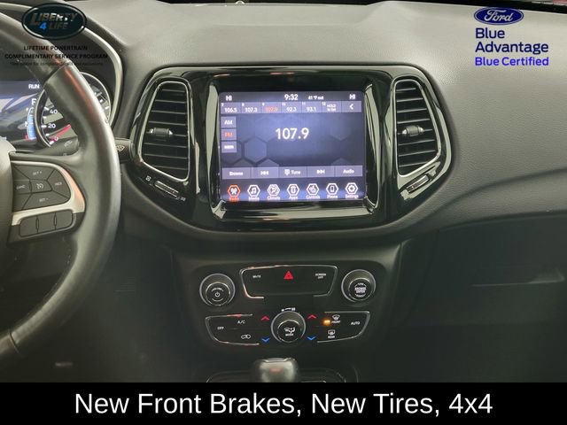 Used 2020 Jeep Compass Limited image 21