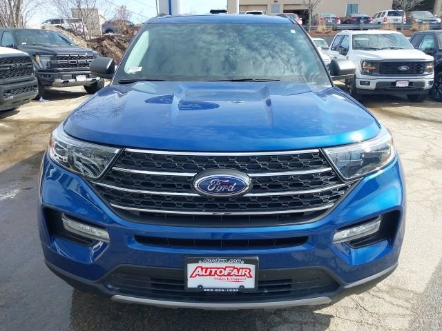 Certified 2022 Ford Explorer XLT w/ Equipment Group 202A image 9