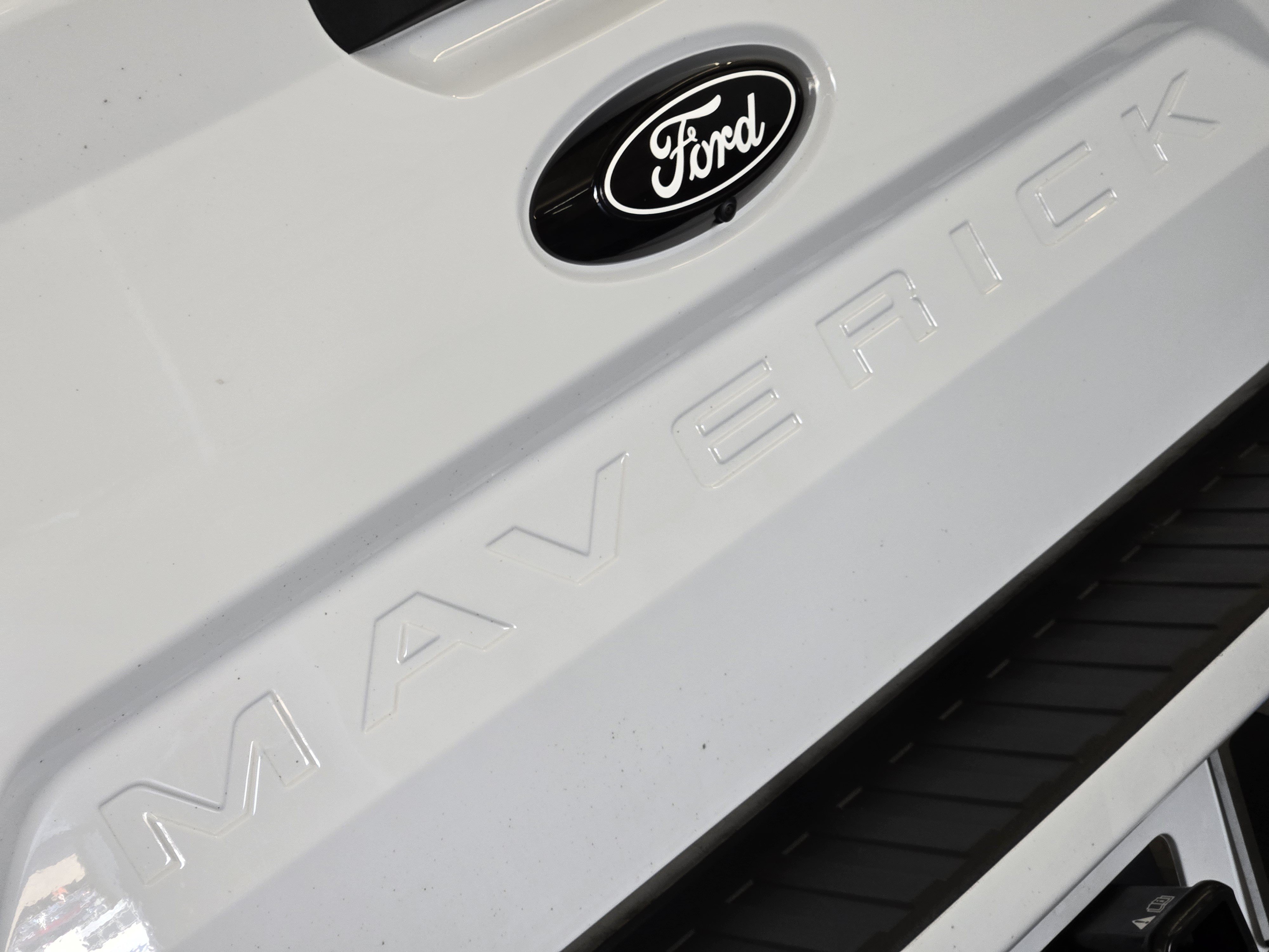 Certified 2025 Ford Maverick Lobo AWD/4WD image 12