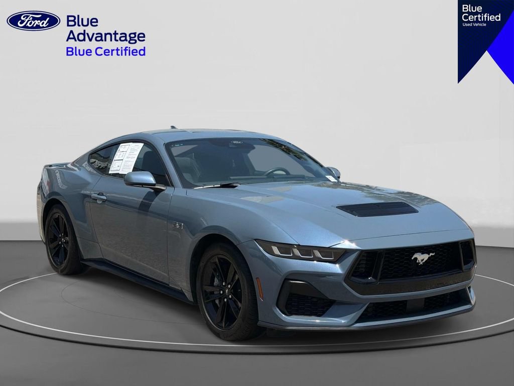 Certified 2025 Ford Mustang GT RWD image 4