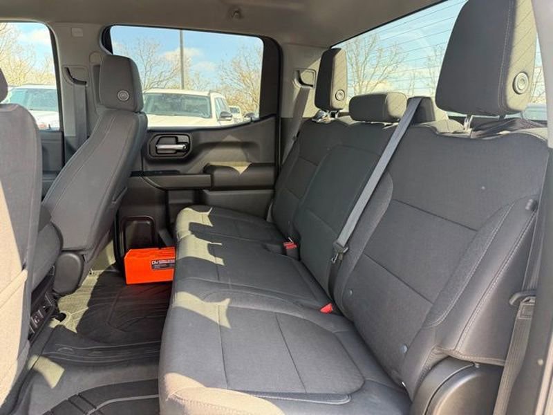 Used 2022 Chevrolet Silverado 1500 LT w/ Safety Package image 8