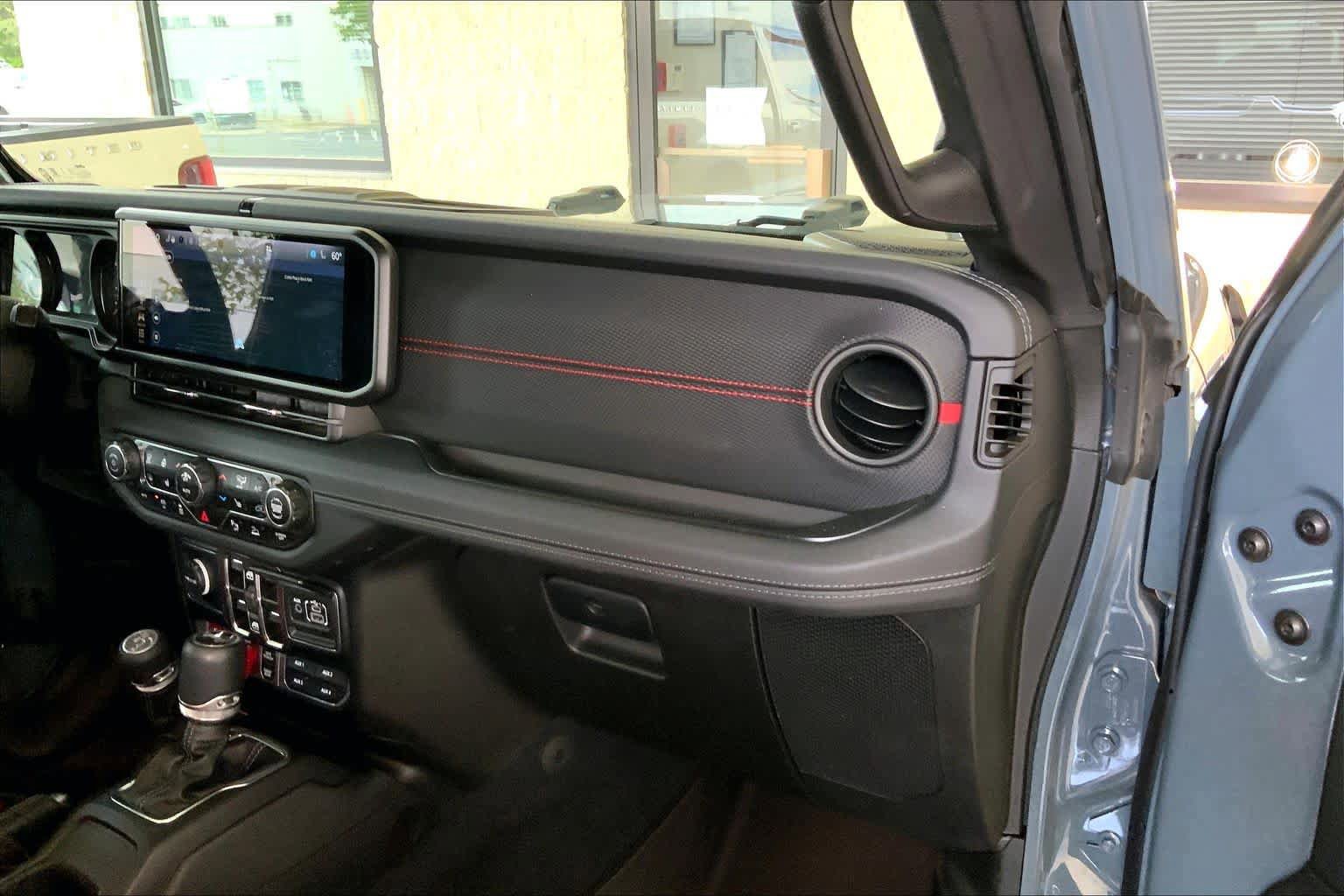 Used 2024 Jeep Wrangler Unlimited Rubicon 392 AWD/4WD image 18