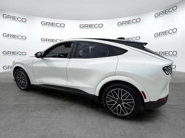 Certified 2025 Ford Mustang Mach-E Premium RWD image 5