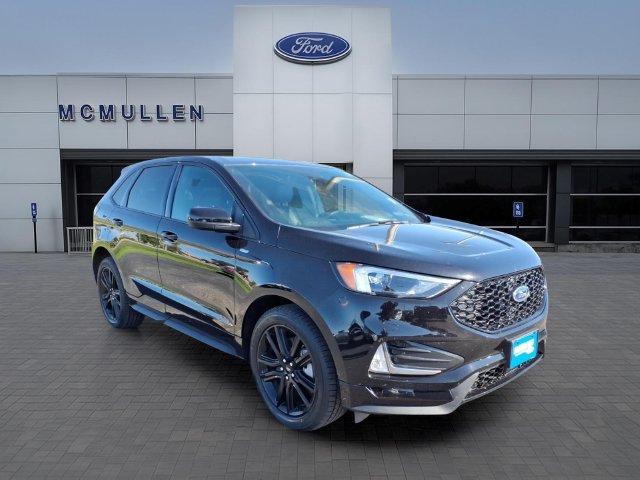 Certified 2024 Ford Edge ST-Line AWD/4WD image 3