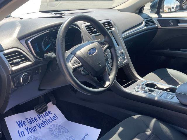 Certified 2020 Ford Fusion SE FWD image 24