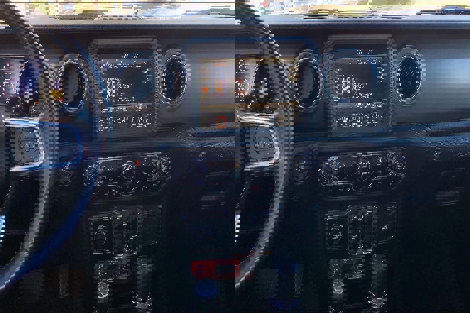 Used 2022 Jeep Wrangler Unlimited Rubicon 4xe w/ Steel Bumper Group image 12