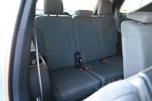 Used 2024 Chevrolet Traverse LS AWD/4WD image 26