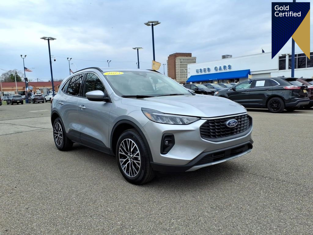 Certified 2023 Ford Escape SE image 1
