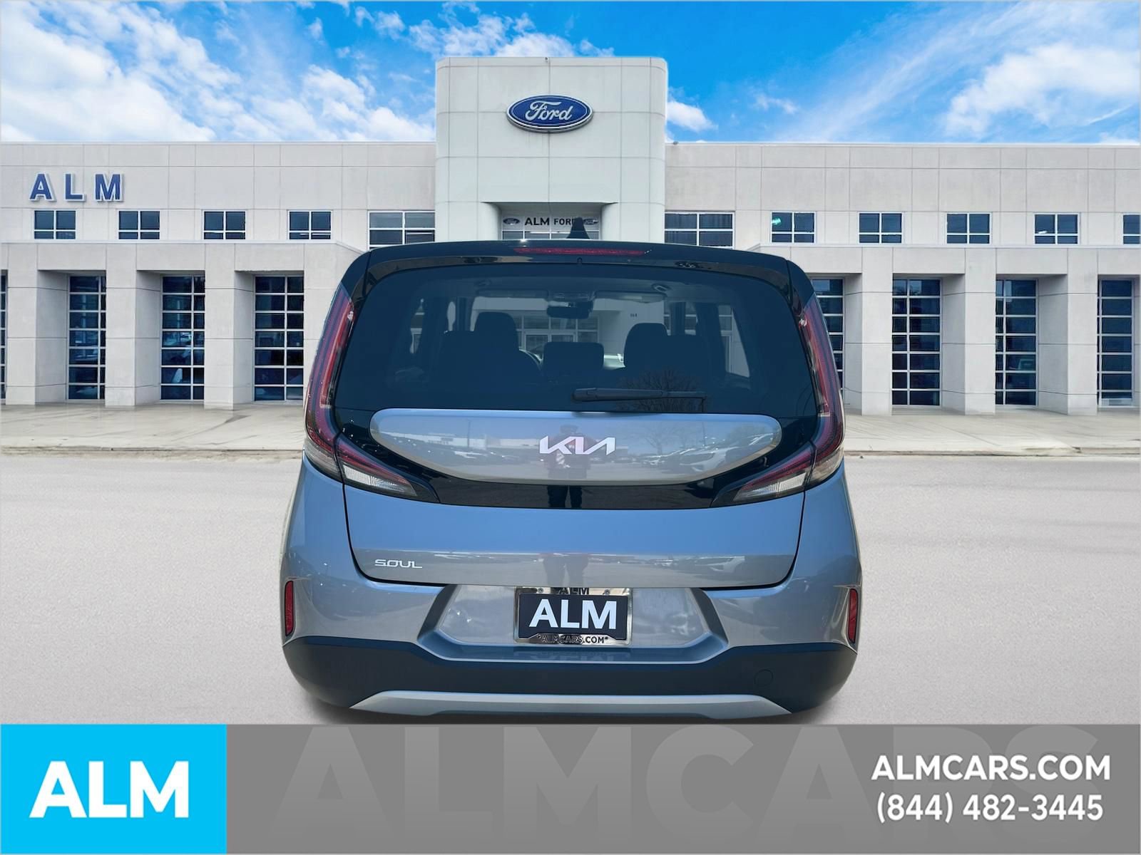 Used 2025 Kia Soul LX w/ LX Technology Package FWD image 6