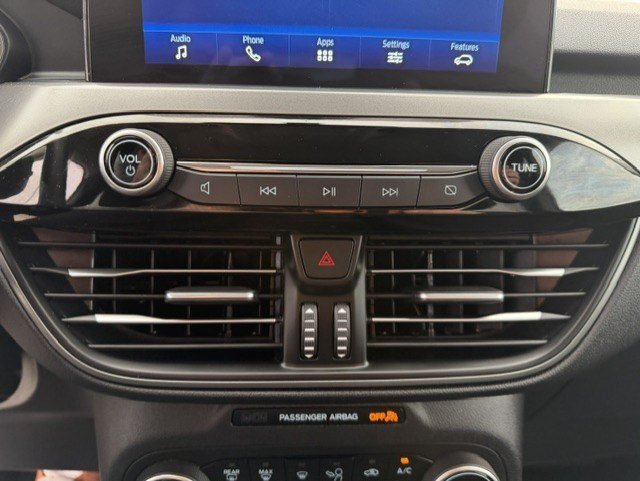Certified 2024 Ford Escape Active AWD/4WD image 19