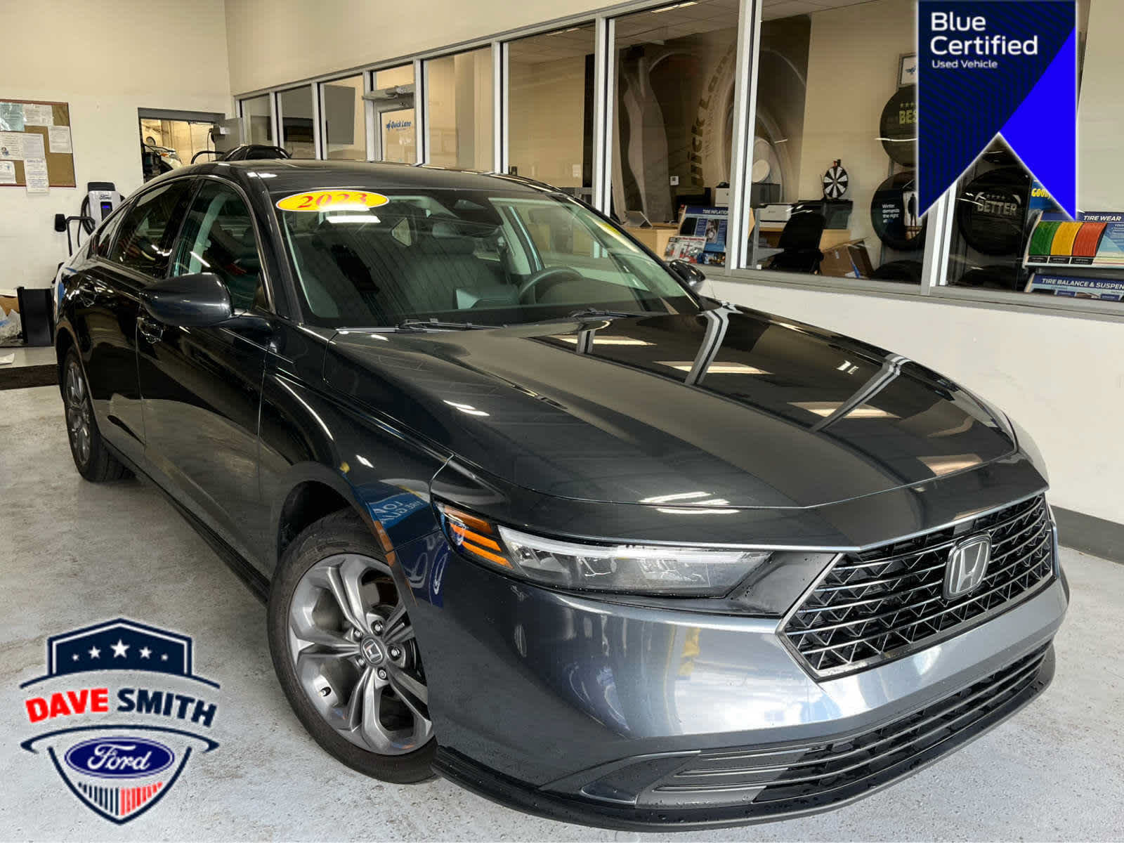 Used 2023 Honda Accord EX image 41