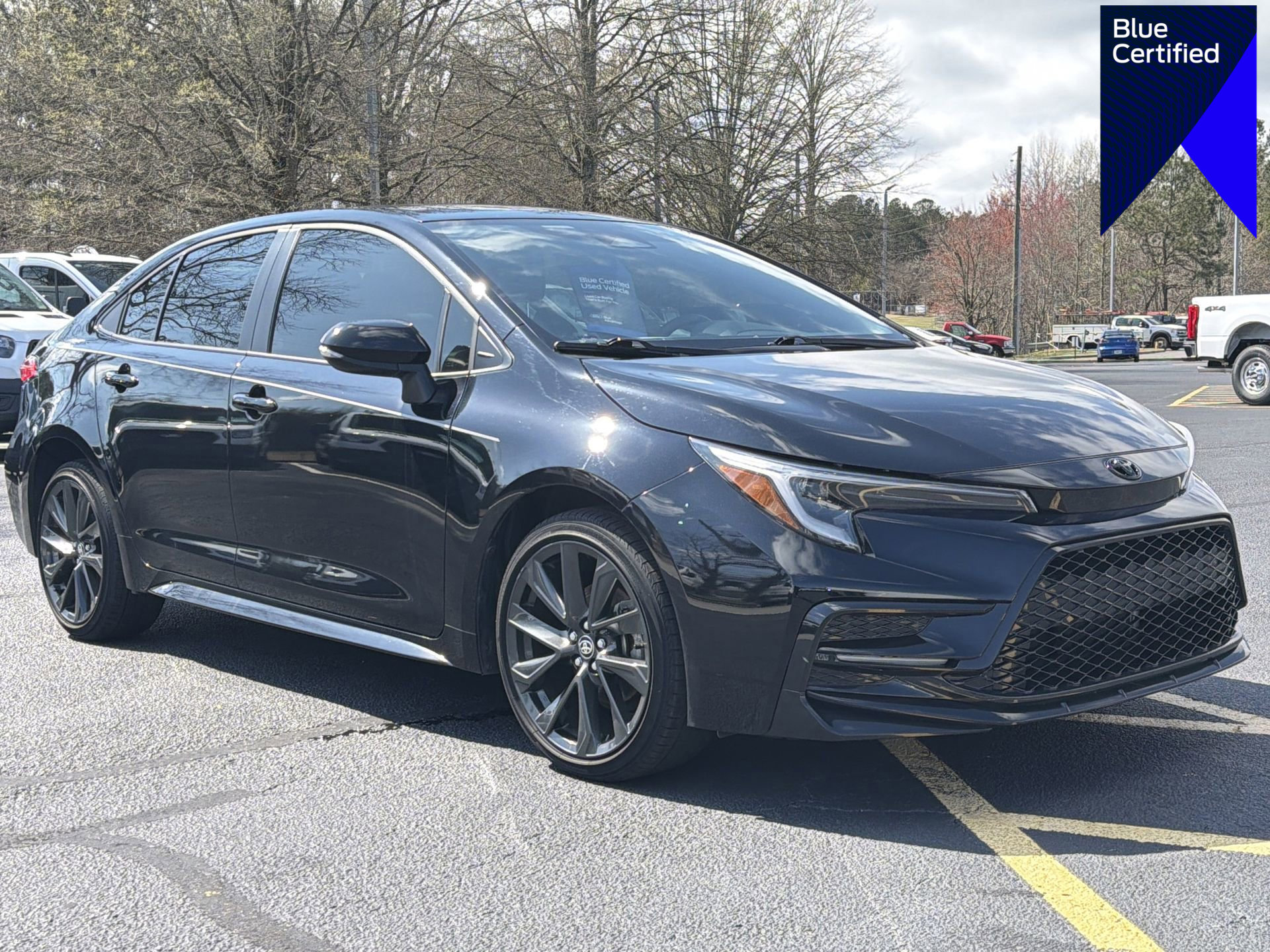 Used 2024 Toyota Corolla SE image 1