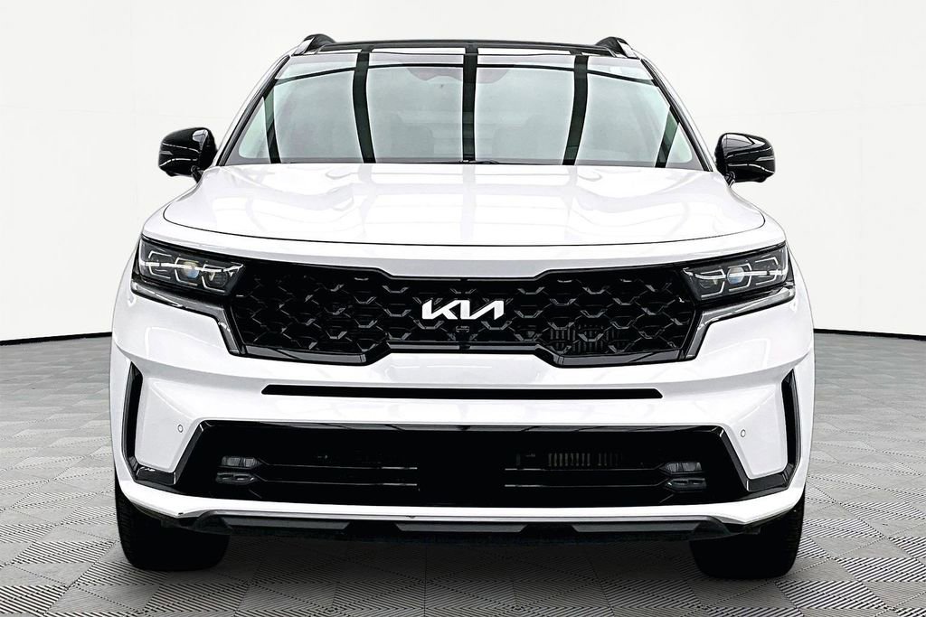 Used 2023 Kia Sorento SX AWD/4WD image 3