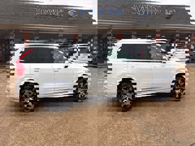 Used 2023 Volvo XC90 T8 Plus w/ Protection Package Premier image 7