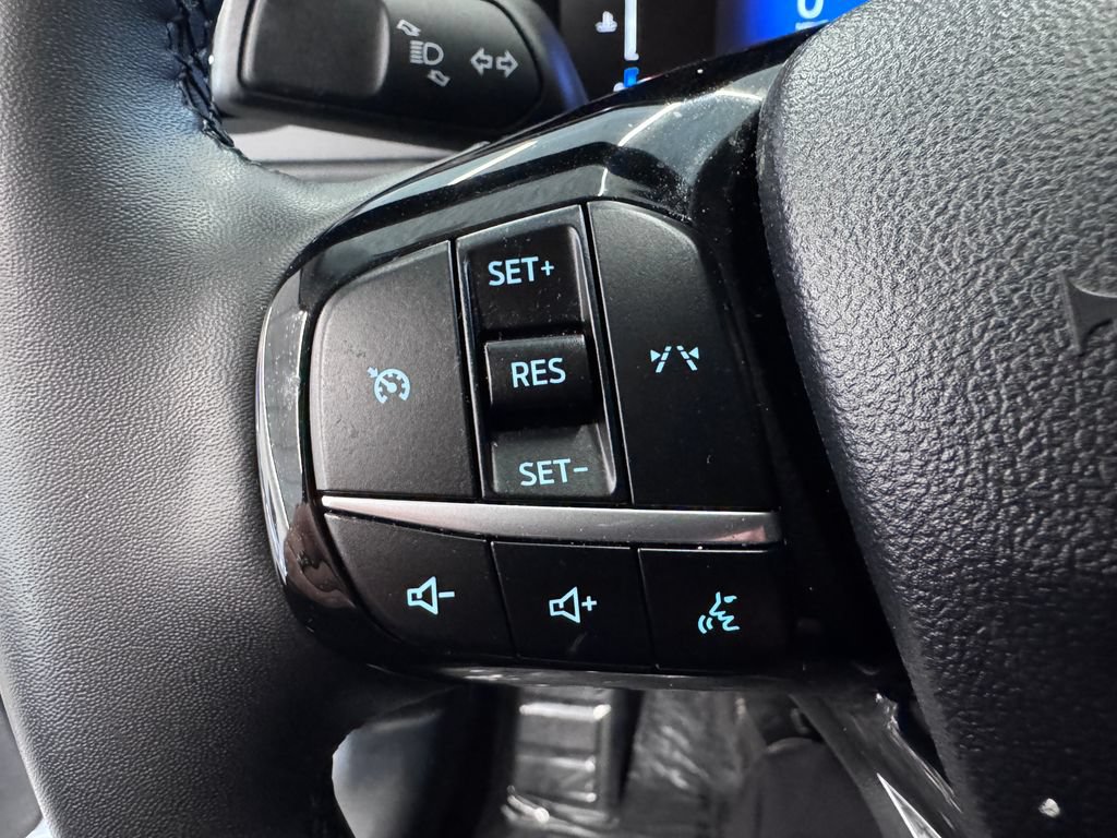 Certified 2024 Ford Escape Active AWD/4WD image 16