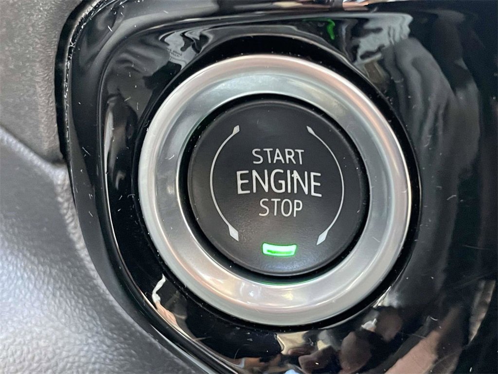 Used 2024 GMC Sierra 1500 Elevation image 25