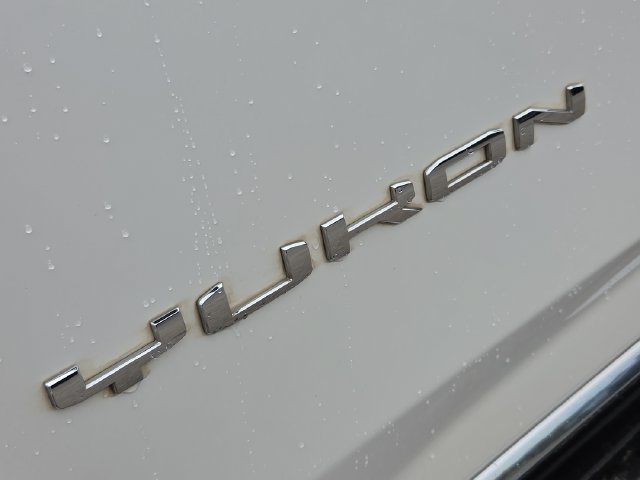 Used 2022 GMC Yukon SLT w/ SLT Premium Package AWD/4WD image 35