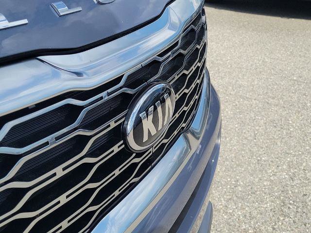 Used 2020 Kia Telluride EX w/ Towing Package FWD image 7