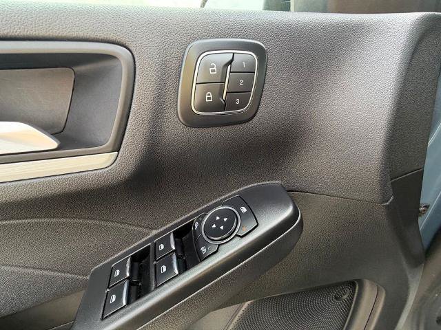 Certified 2025 Ford Escape Platinum AWD/4WD image 22
