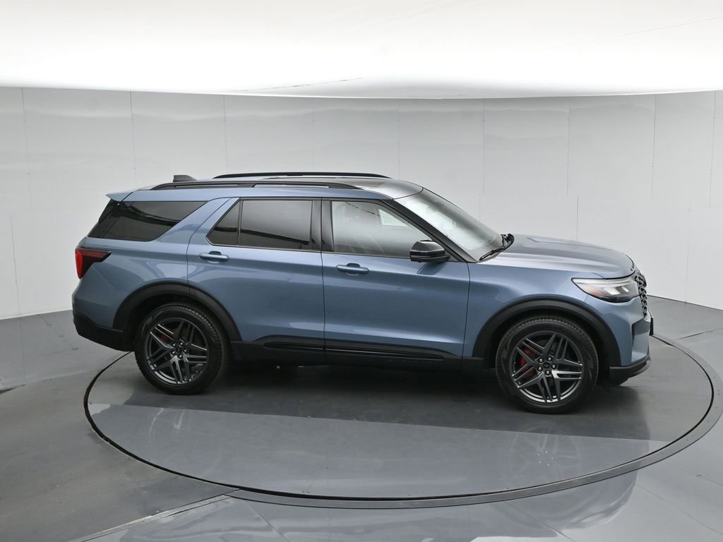 Certified 2025 Ford Explorer ST w/ Sun And Sound Package AWD/4WD image 59