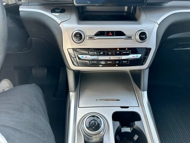 Certified 2023 Ford Explorer XLT w/ Equipment Group 202A AWD/4WD image 70