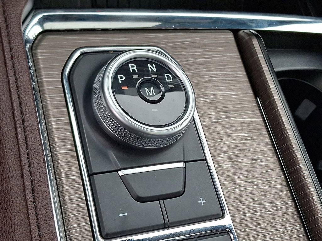 Certified 2024 Ford Expedition Limited image 17