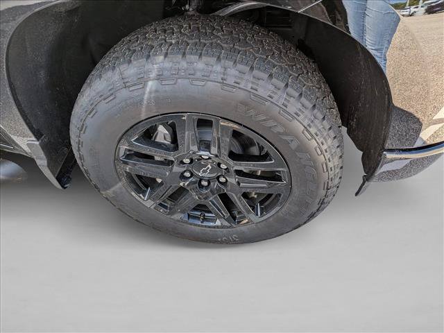 Used 2026 Chevrolet Silverado 1500 RST w/ RST Select Package AWD/4WD image 6